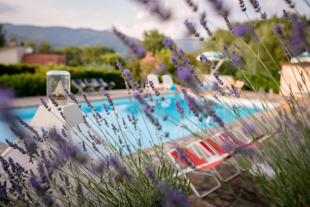 Il Giardino Delle Giare Villa Castiglion Fiorentino Luaran gambar